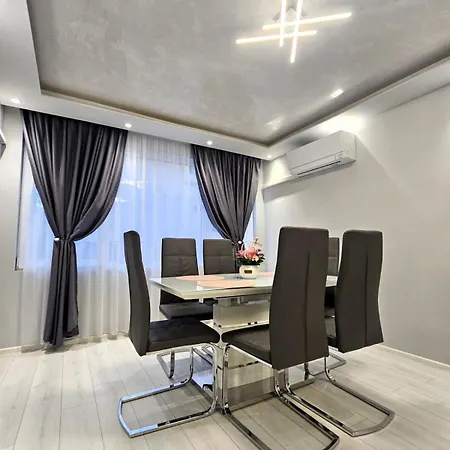 Bohemi With Free Parking Apartament