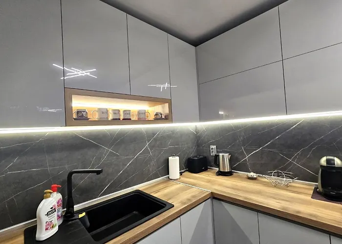 Bohemi With Free Parking *