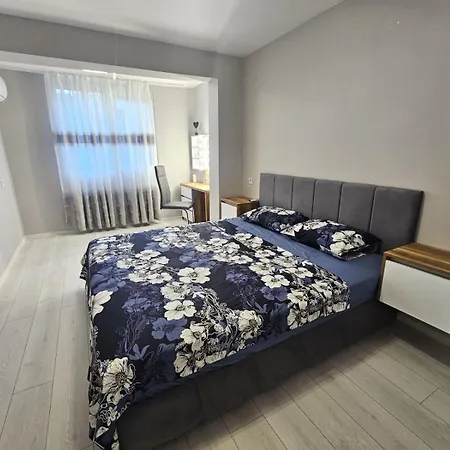 Bohemi With Free Parking 布尔加斯