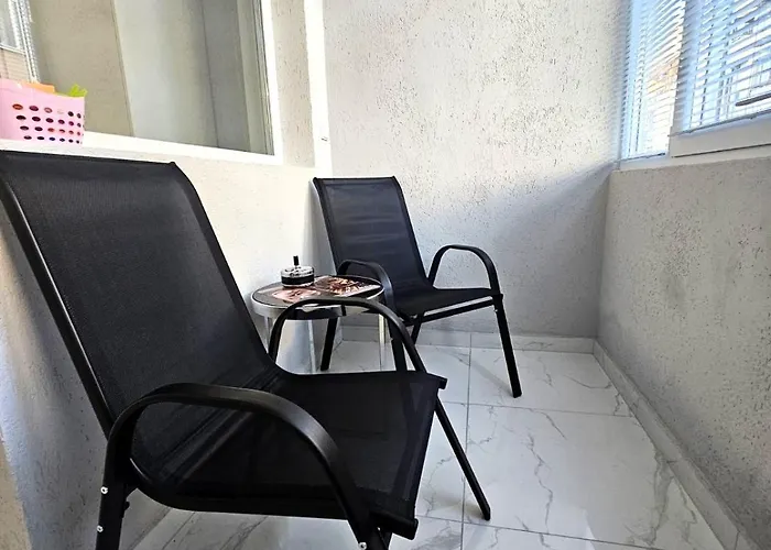 Apartament Bohemi With Free Parking